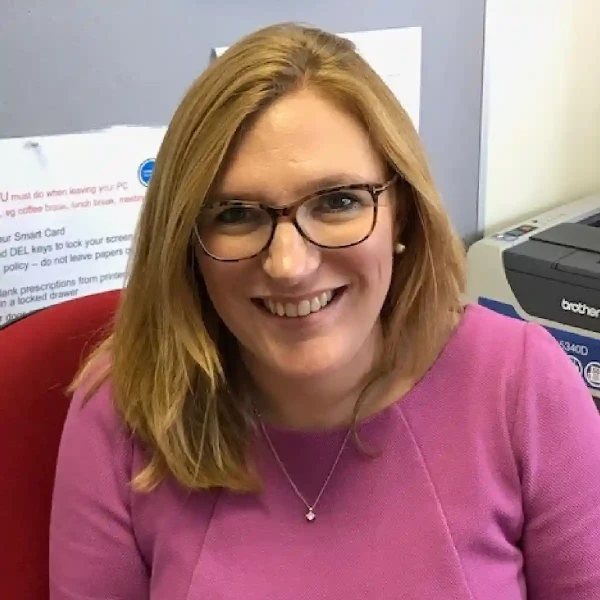 Dr Susannah Pettitt